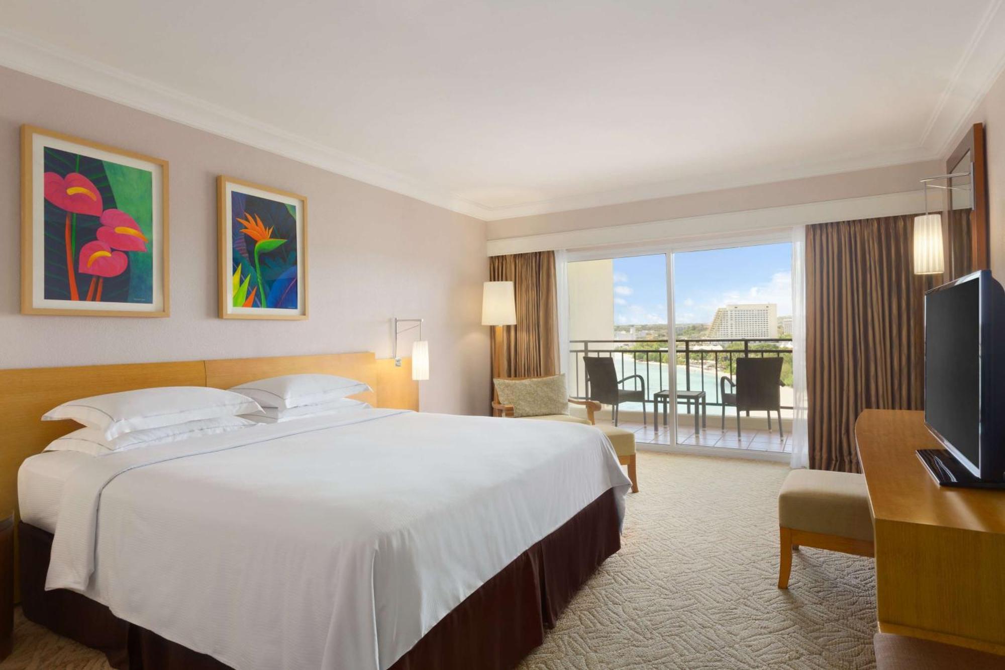 Hilton Guam Resort & Spa Tumon Exterior photo